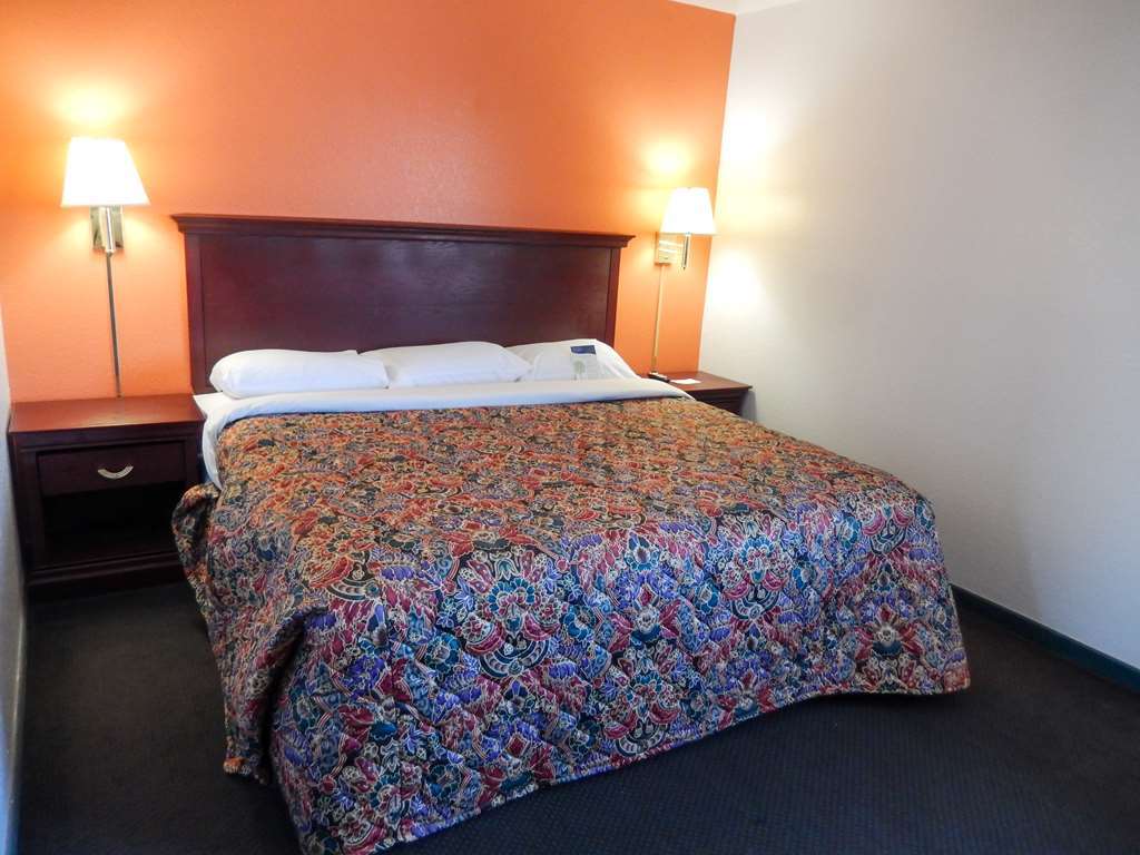Super 8 Morristown East Downtown Hotel Kamer foto