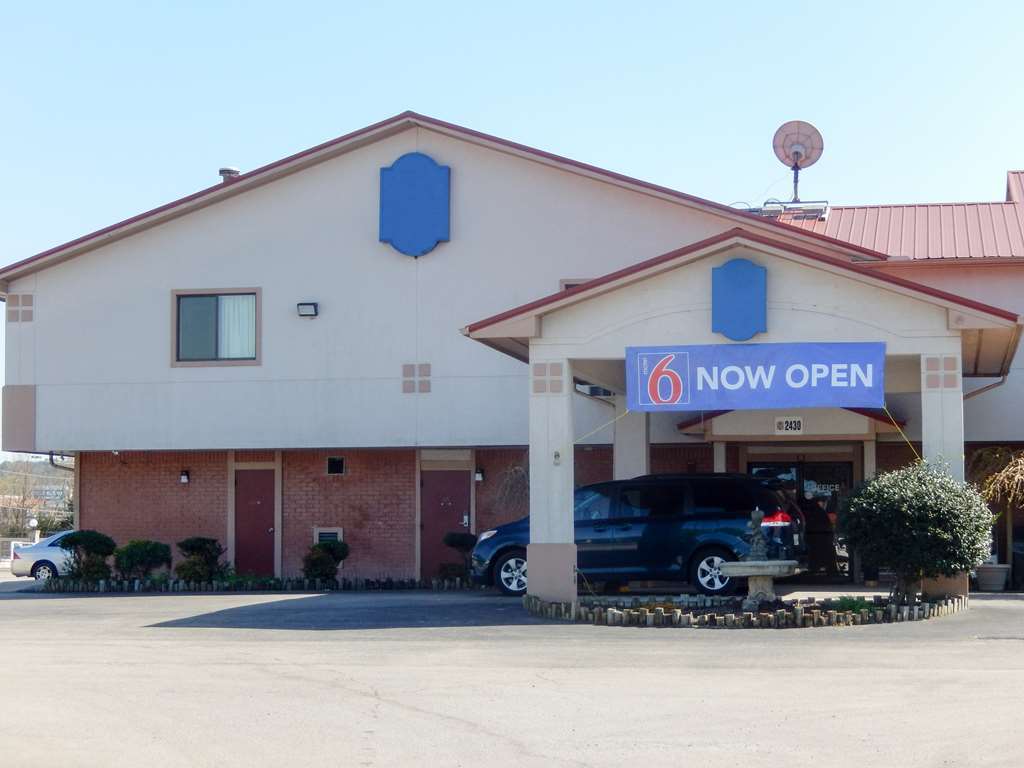 Super 8 Morristown East Downtown Hotel Buitenkant foto